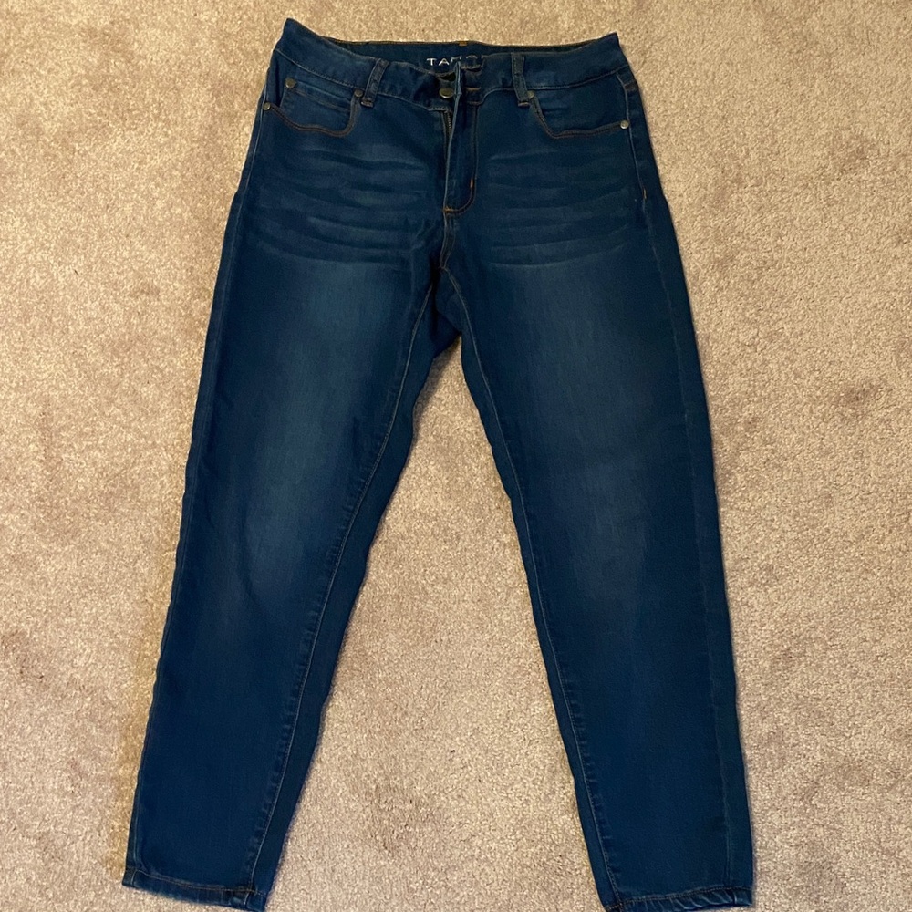 Tahari Dark Blue Denim Jeans size 6